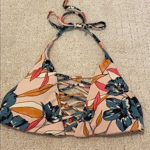 Strappy floral bikini top!!